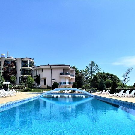 Baratero Vlas Marina Apartment Sveti Vlas Bagian luar foto