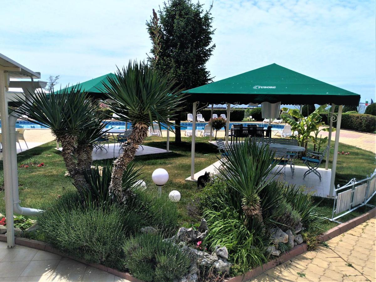Baratero Vlas Marina Apartment Sveti Vlas Bagian luar foto