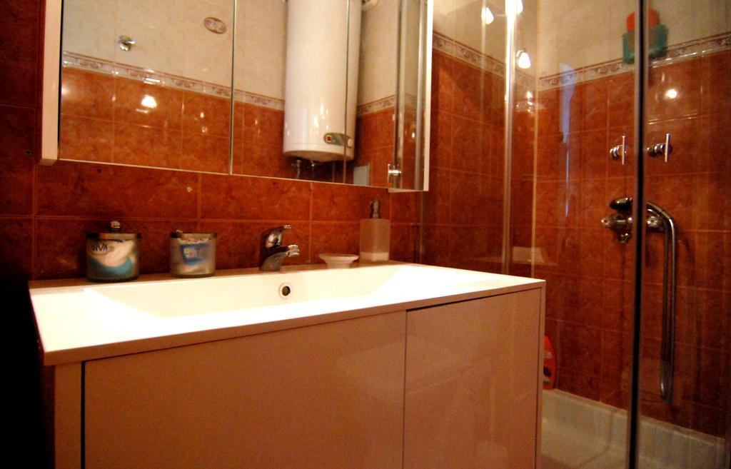 Baratero Vlas Marina Apartment Sveti Vlas Bagian luar foto